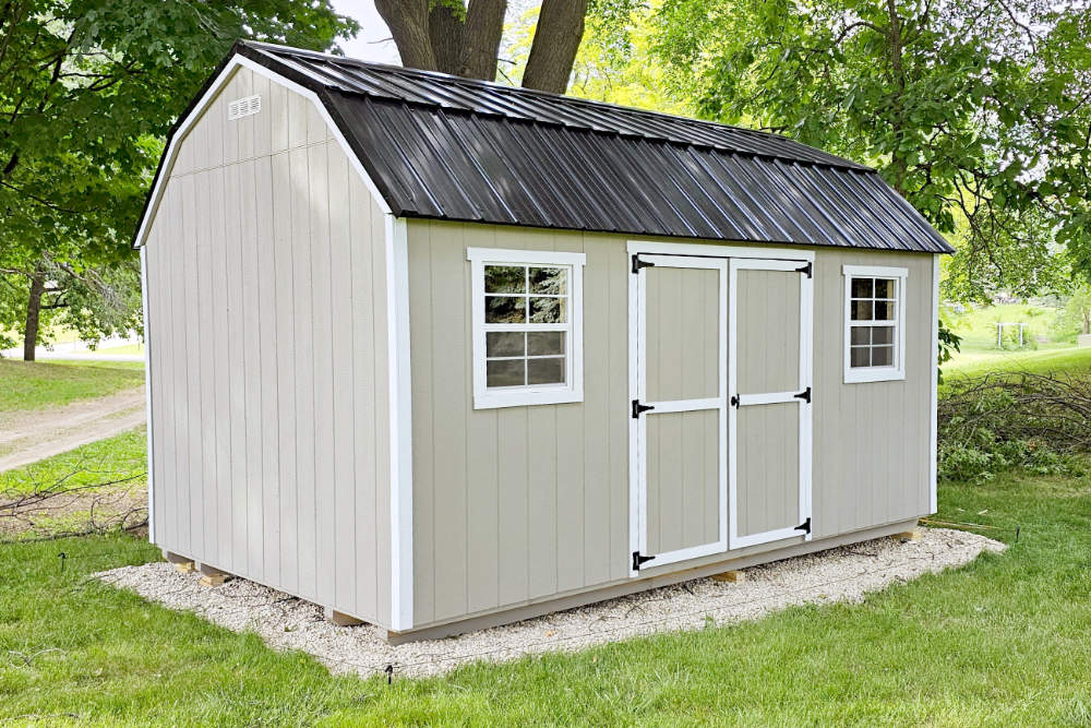 Basic Barn Taupe